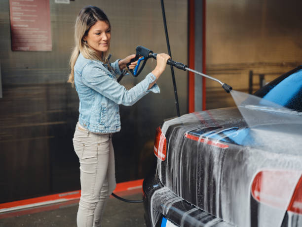 Why Choose Our Certified Pressure Washing Experts for Your Project Needs in Bayside, WI?
